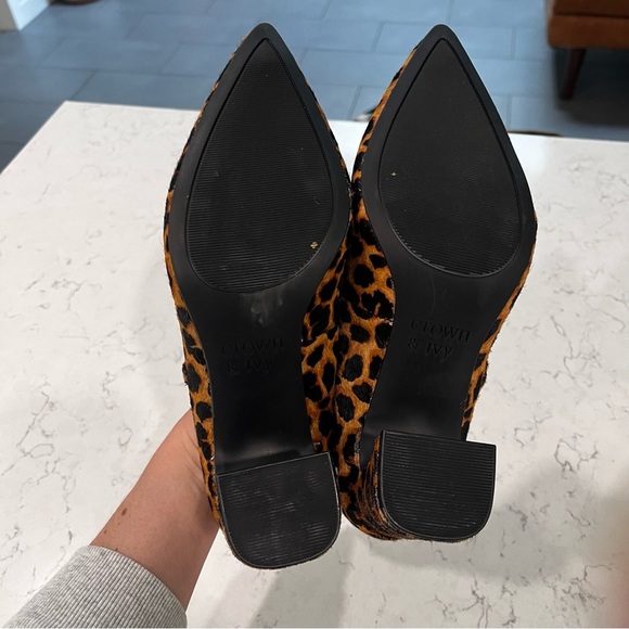 CROWN & IVY Calf Hair Leopard Print Mary Jane Block Heels Pointy Toe Size 7.5 - Picture 7 of 10